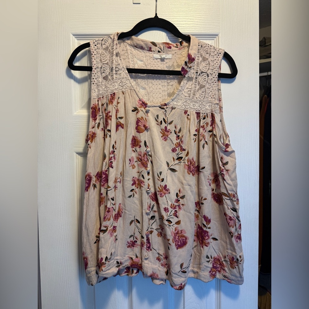 Floral Lace Trim Women's Top